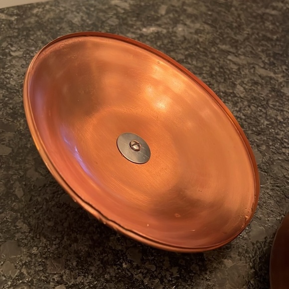 Vintage 3QT Copper Pot with Lid - Picture 6 of 10